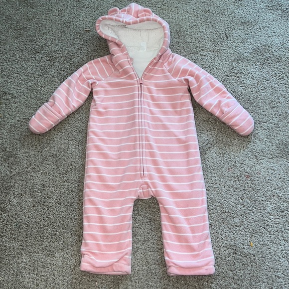 Old Navy Baby Girl Hooded Fleece Zip Up Winter Suit - 19-24 months - Picture 1 of 4